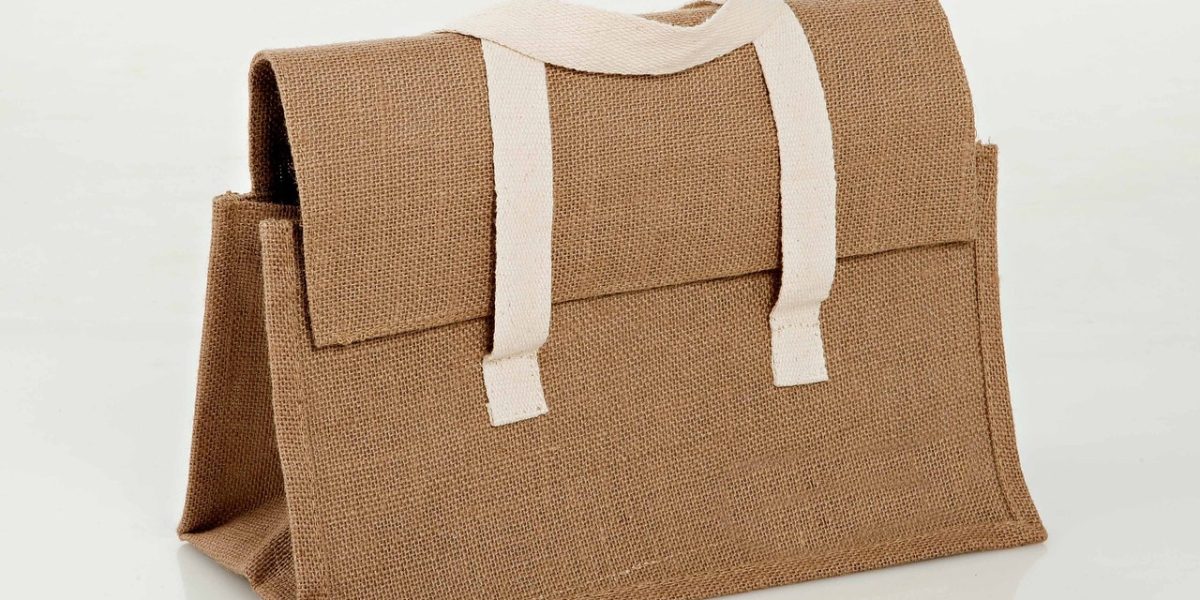 Le_sac_de_jute_:_entre_mode_et_intérêt_écologique